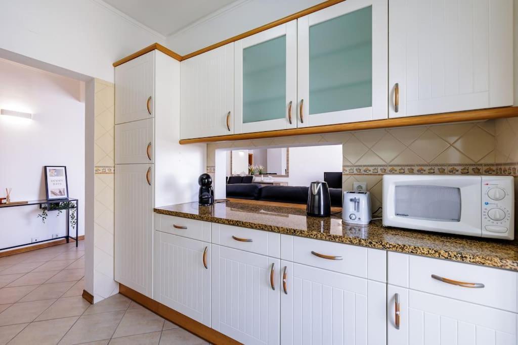 Sea-Front 1' Min! - Apartment With Ac & Wifi กัวเตย์รา ภายนอก รูปภาพ