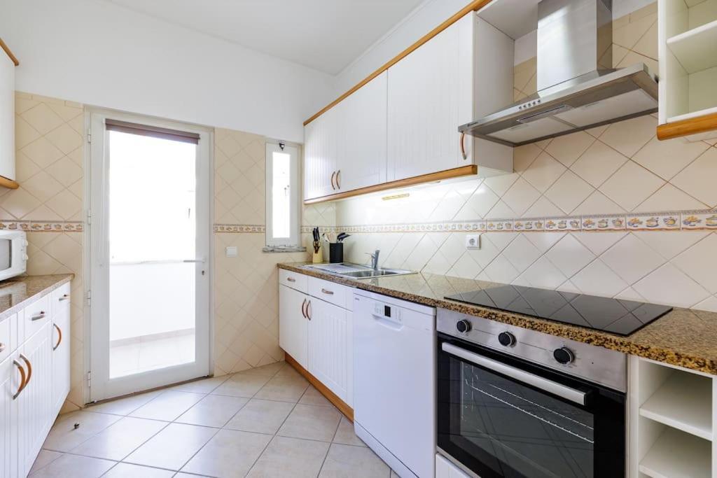Sea-Front 1' Min! - Apartment With Ac & Wifi กัวเตย์รา ภายนอก รูปภาพ